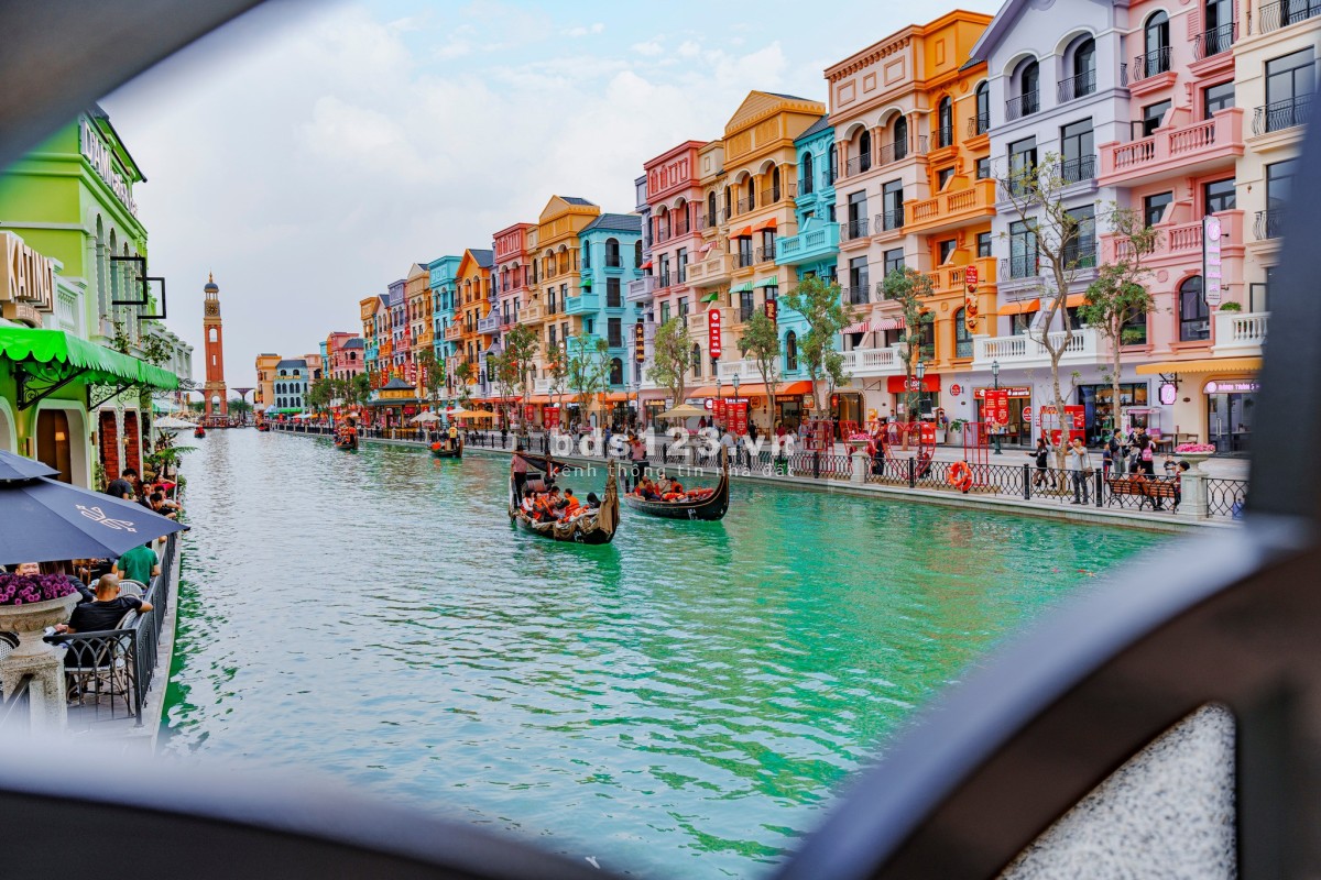 Bán liền kề CX12 view công viên, vườn hòa cực đẹp Vinhomes Ocean Park 2- The Empire giá 11 Tỷ