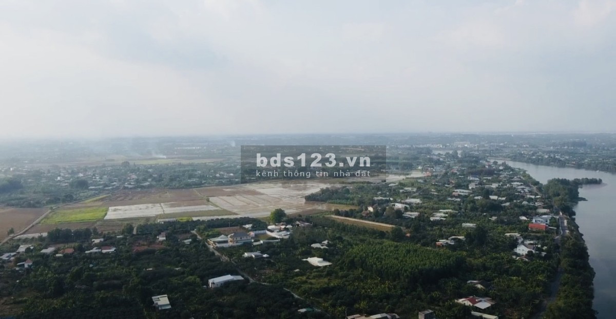 Cần bán gấp đất ngộp ở Đảo Bạch Đằng, Tp Tân Uyên, Tỉnh Bình Dương