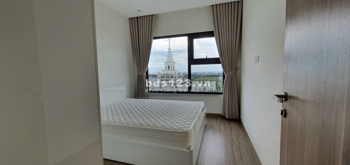 Chính chủ gửi bán căn hộ 1N+1, Full nội thất, giá tốt nhất thị trường, Vinhomes Ocean Park.