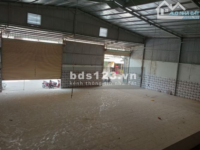 Cho thuê kho xưởng có văn phòng, có gác ở lại Bình Dương