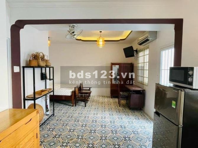 Bán nhà trọ TPHCM, diện tích 61.7m2, 3 lầu, 7 phòng, sổ chính chủ, giá 16 tỷ, LH 03334415xx