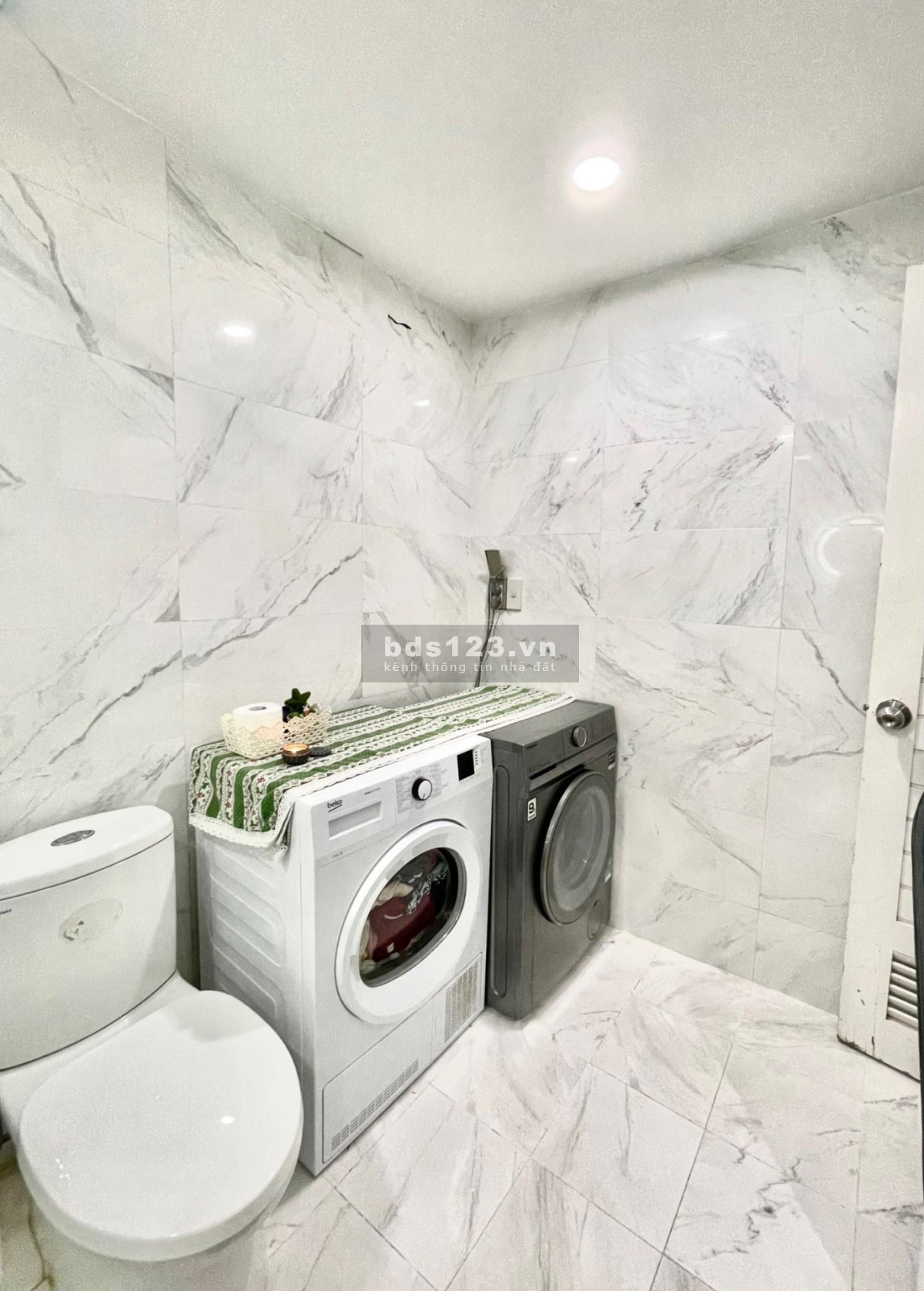 Bán căn hộ 1PN, 60m2, full nội thất tại Vũng Tàu Plaza với giá 31 triệu/m2