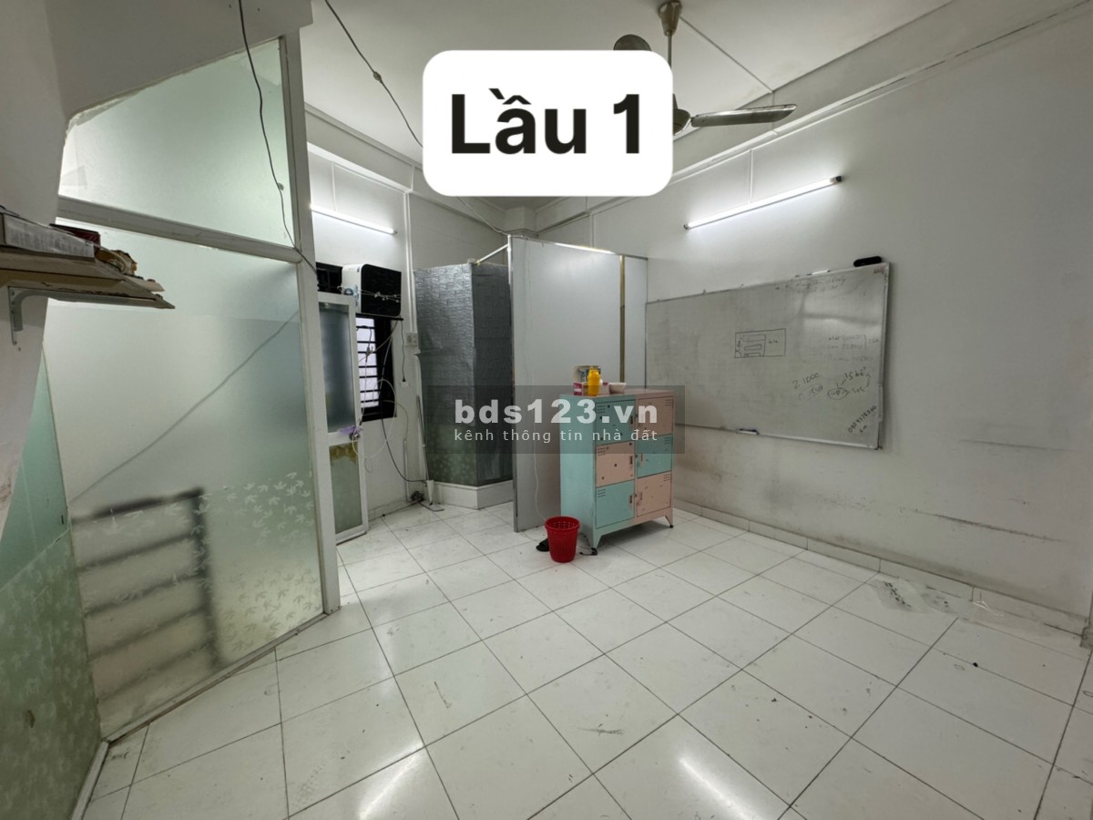 Mặt Tiền VIP Nhà Nguyên Căn 690 Lê Hồng Phong (DTSD 180m2) Ngay Ngã tư 3/2