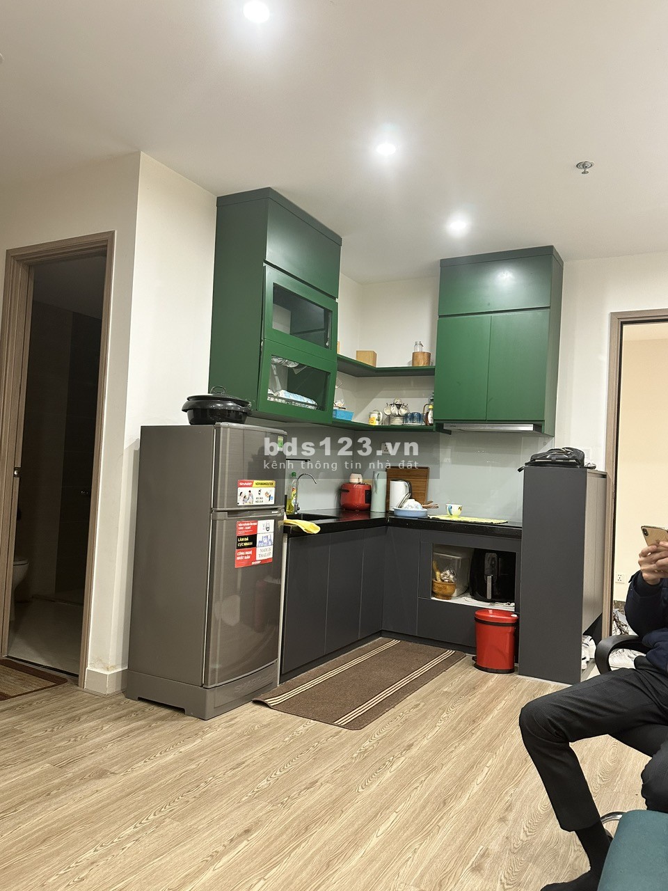 Bán căn hộ 1PN tòa S2 full nội thất 2 tỉ 2 bao phí