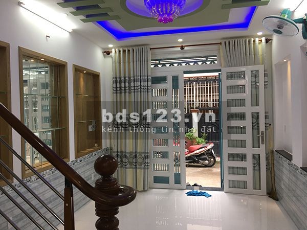 Bán nhà Nguyễn Khang, nhà đẹp - Kinh doanh đỉnh, 35m2, 7.5 tỷ