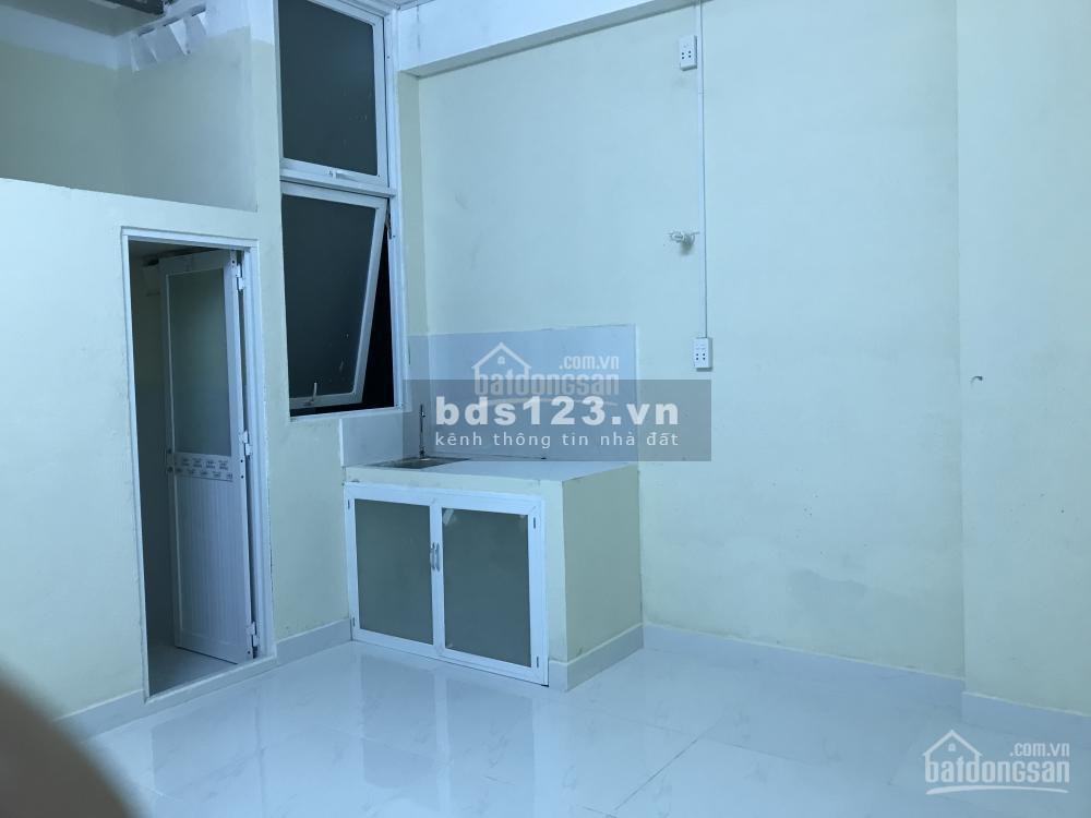 Phòng trọ Hoàng Diệu 2, gần đại học SPKT, Ngân hàng giá chỉ 2 triệu đồng