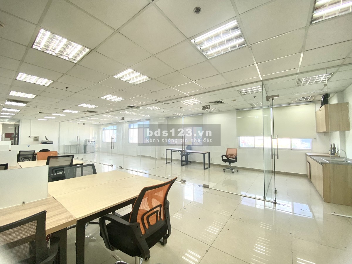 Cho thuê sàn VP diện tích đa dạng 30-70-90-100-150-230-260m2 tại Quận 1. Giá chỉ từ 12tr - 70 triệu
