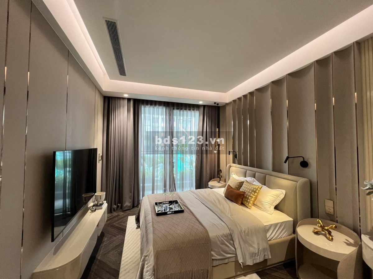 Bán căn hộ 2PN, 71m2 tại The Grand Manhattan, chiết khấu hấp dẫn, view Quận 1 cực choáy