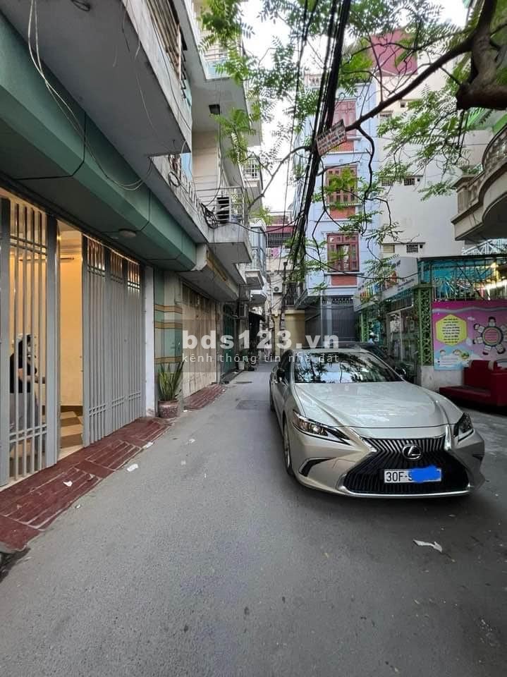 Nhà ngõ Phương Mai, Đống Đa, ô tô đỗ cửa, 5 tầng - 40M, hơn 10 tỷ
