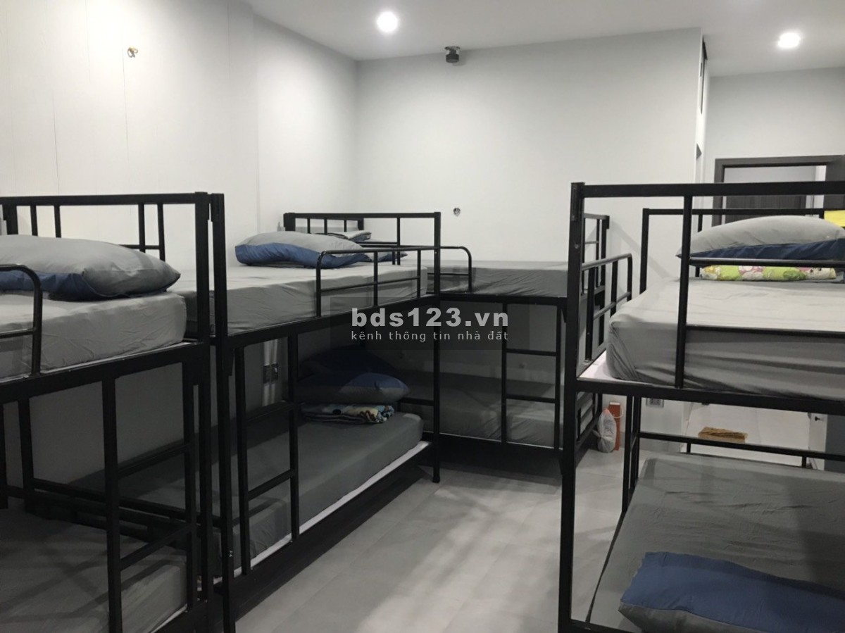 Bán CHDV 72m2, kết cấu 7 tầng, thang máy xịn, full thiết bị cao cấp tại Đống Đa, Hà Nội