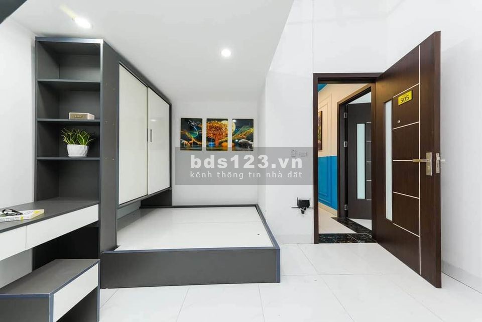Bán nhà CCMN Phùng Khoang, Hà Nội, DT 122m2, 7 tầng, 30 phòng KK, full nội thất, có gác