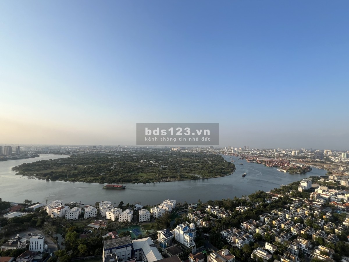 Bán căn hộ 2PN, tòa tháp West, diện tích 73m2, view thành phố, NTCB tại Lumiere Riverside