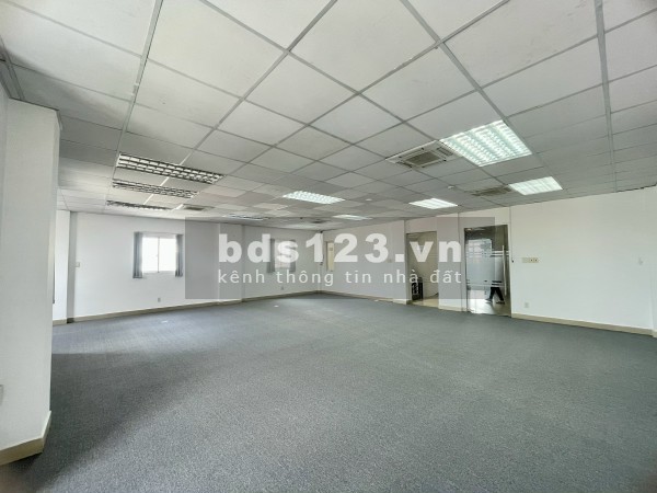 Cho thuê sàn VP diện tích đa dạng 30-70-90-100-150-230-260m2 tại Quận 1. Giá chỉ từ 12tr - 70 triệu