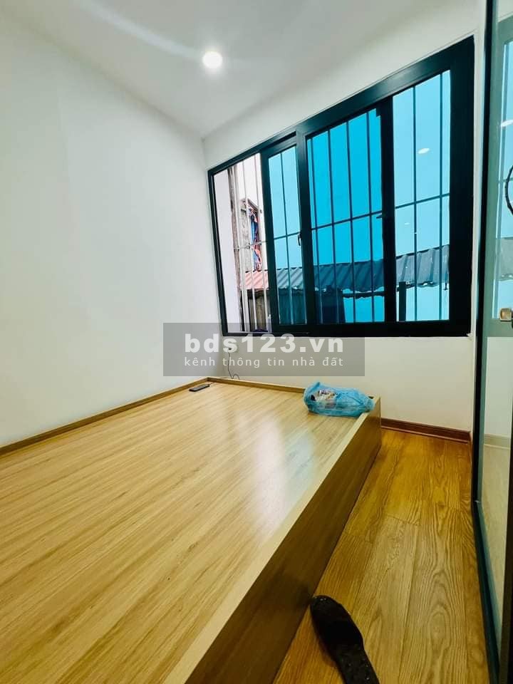 Bán Căn Hộ Vũ Trọng Phụng, Thanh Xuân 50m, giá 1.96 tỷ.