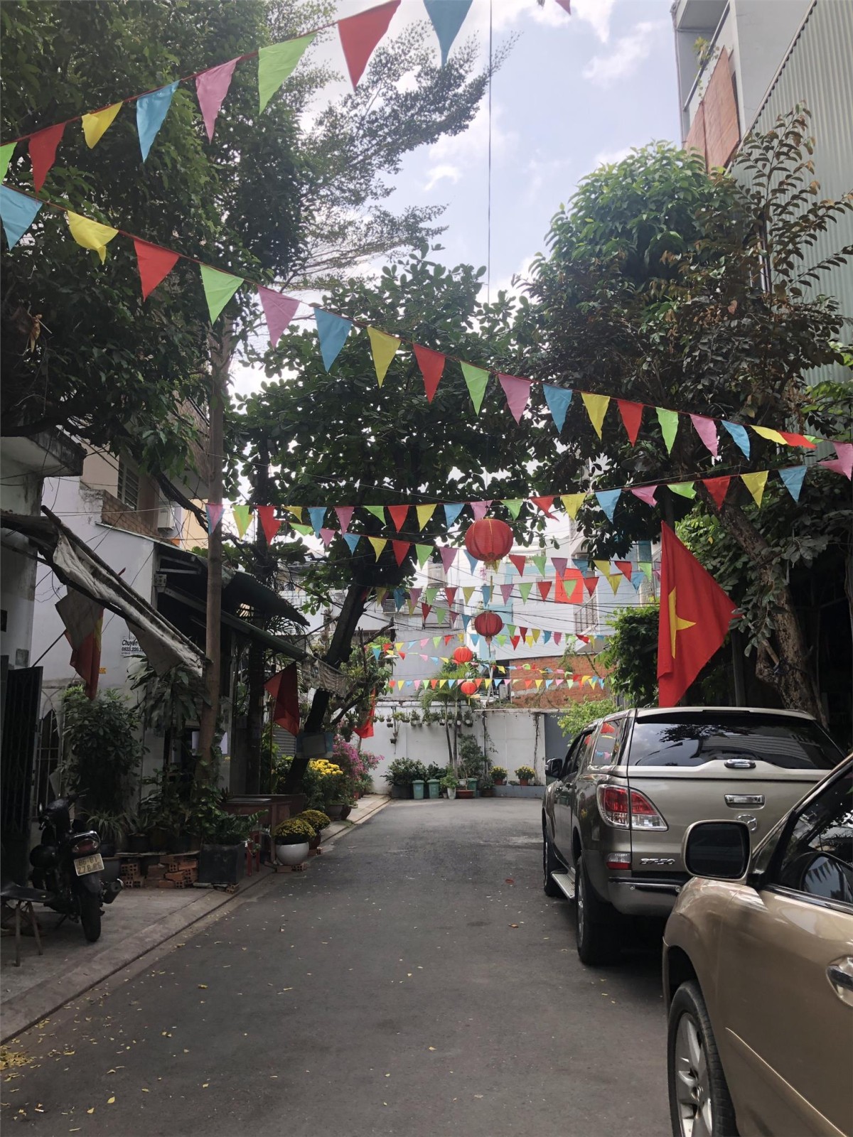 Bán nhà hẻm xe hơi Tân Bình, ngay nhà ga T3, Etown, khu CHDV, 5,1*22
