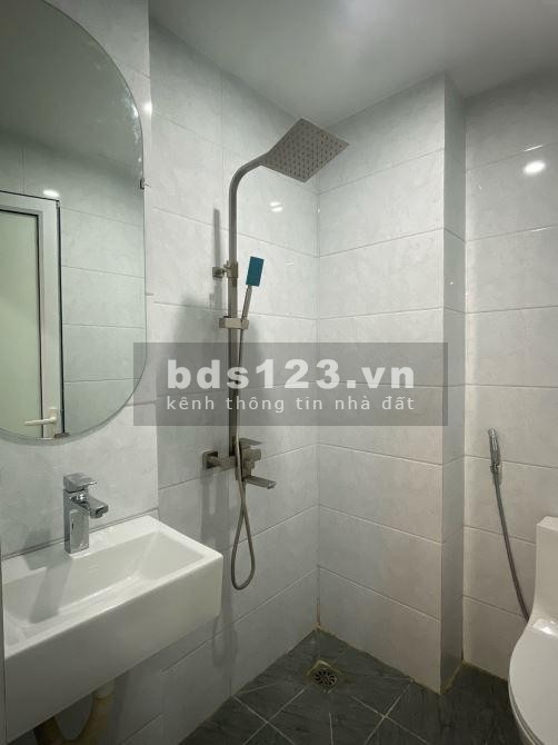 Bán nhanh tòa CCMN 100m2, 9 tầng, 30 phòng KK, full nội thất ngõ nông tại Triều Khúc, Hà Nội