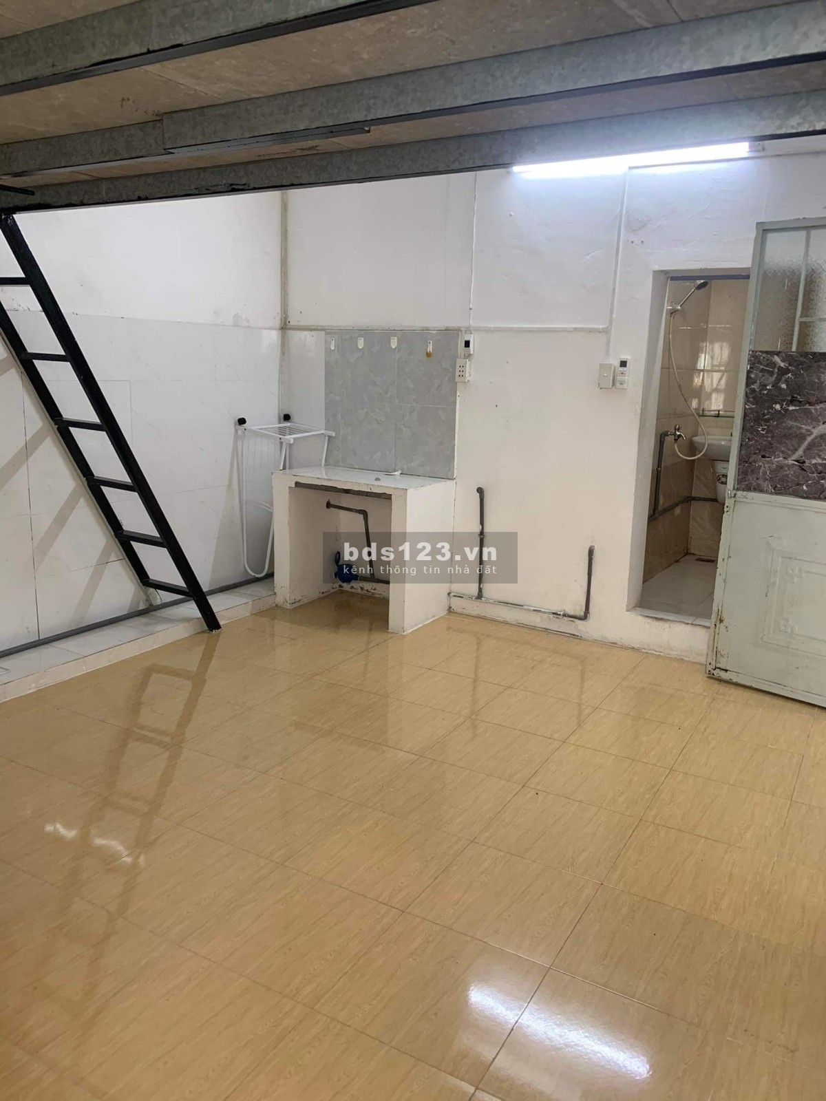 Cho thuê phòng đầy đủ nội thất Lâm Văn Bền Q7 có ban công mini siêu rộng thoáng