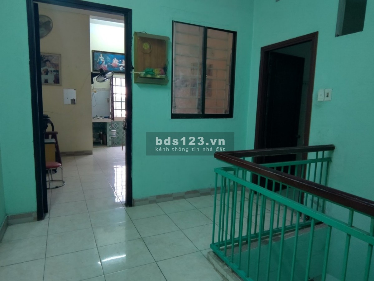 Chính chủ cần cho thuê nhà 3 tầng nguyên căn 135m2 (5x27)