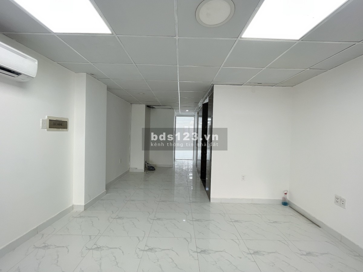Cho thuê văn phòng Trần Quang Diệu, Quận 3 - TP Hồ Chí Minh 45m2 giá 12.00 Triệu