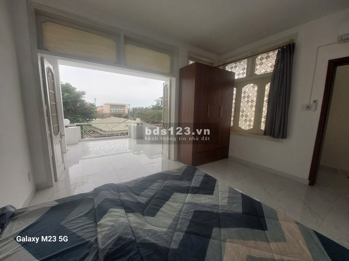 Cho thuê phòng của nhà 587/5 Hoàng Diệu, đường 5m, cách chợ 40m, trung tâm quận Hải Châu