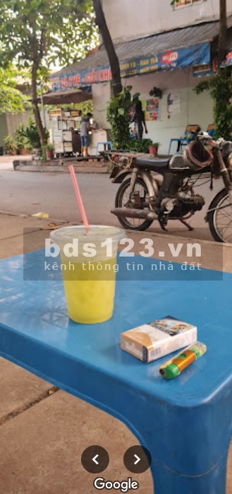 Chính chủ cần cho thuê nhà nguyên căn 1 trệt, 1 lầu, sân thượng: 3PN, 2WC, 1 PK, 1 bếp: 10 triệu/th