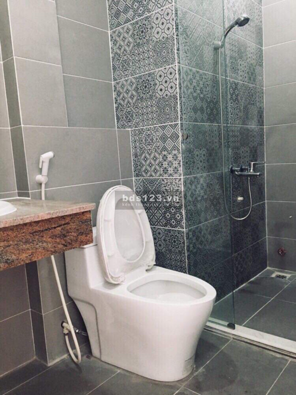 Bán nhà mặt tiền nội bộ 3.5 tấm khu dân cư cao cấp Bình Tân