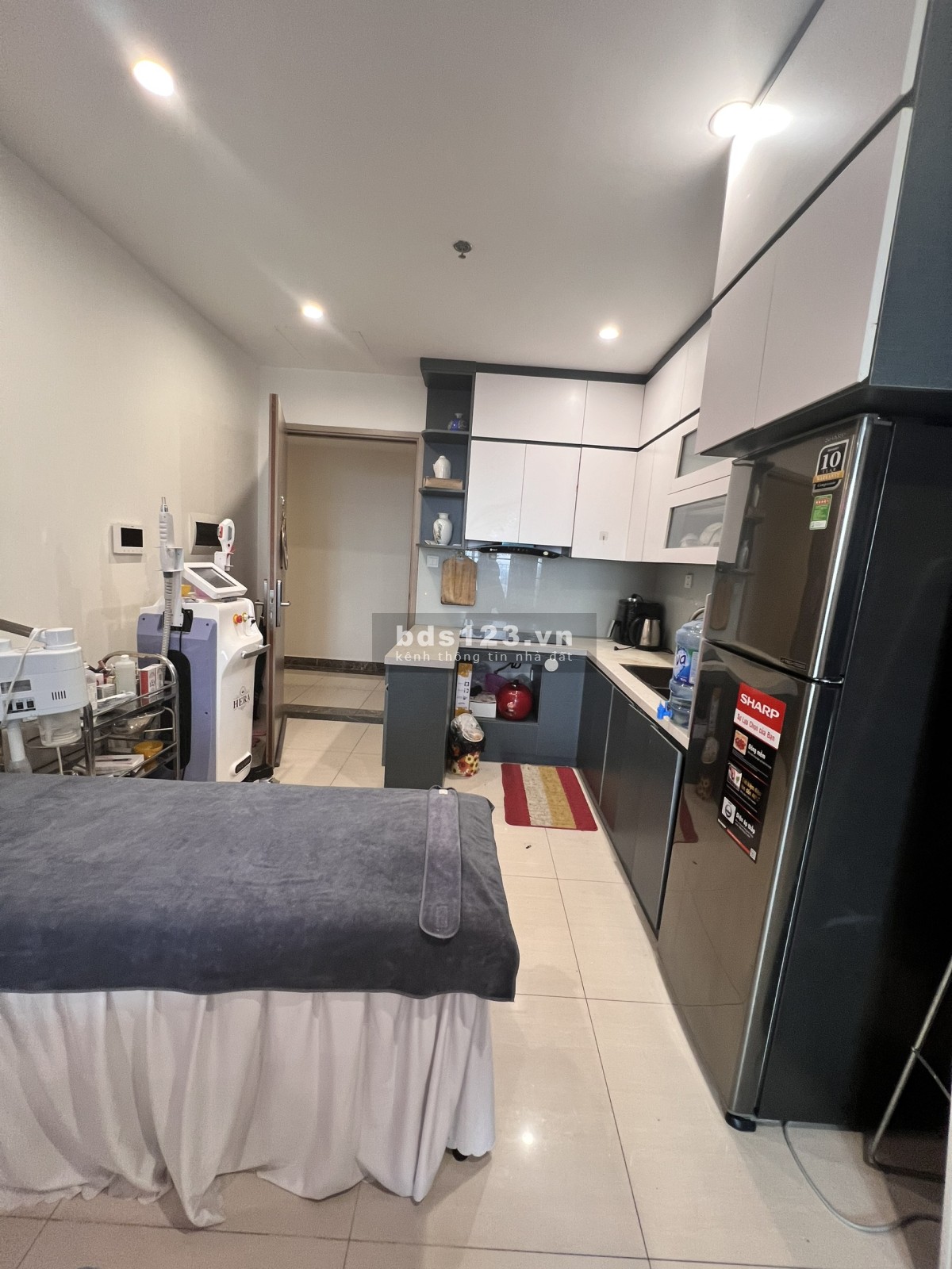 Bán gấp căn hộ 2PN1WC, DT 61m² nội thất nguyên bản giá chỉ 1,82 tỷ tại Vinhomes Ocean Park Gia Lâm
