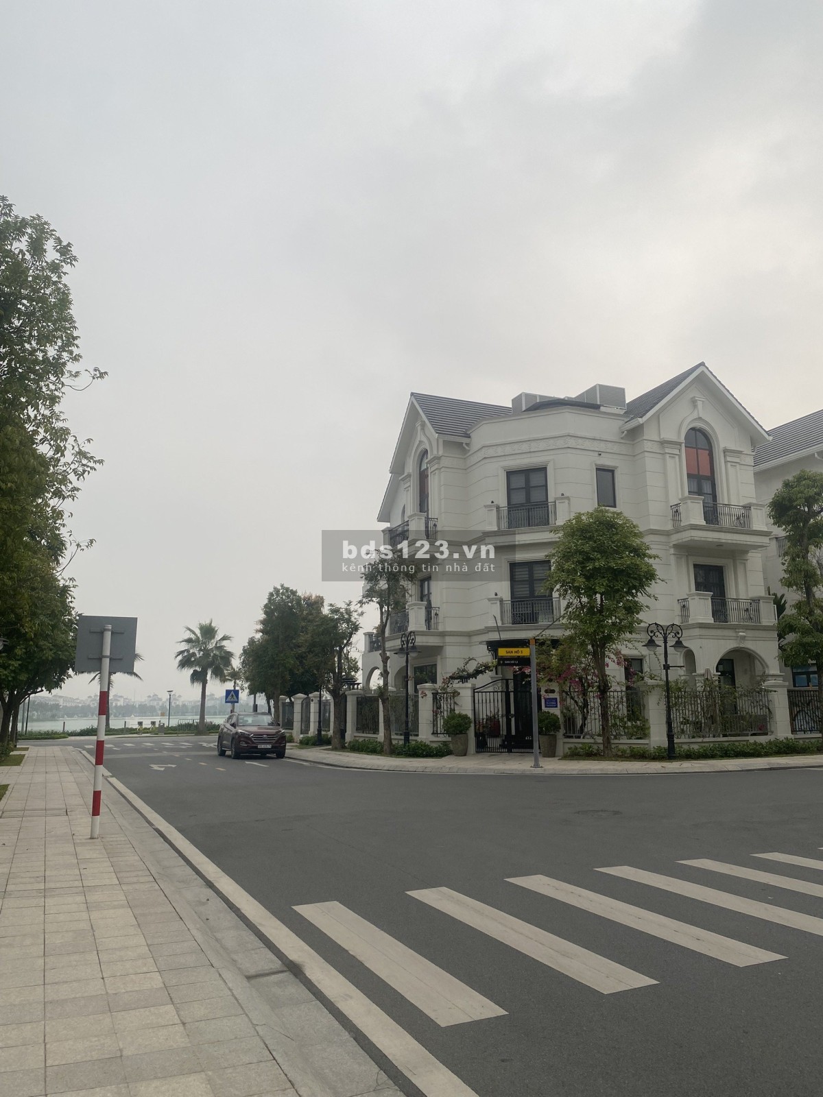 Biệt thự song lập San Hô 150m2, gần hồ Ngọc Trai giá 29.x tỷ tại Vin Gia Lâm (0985941715)