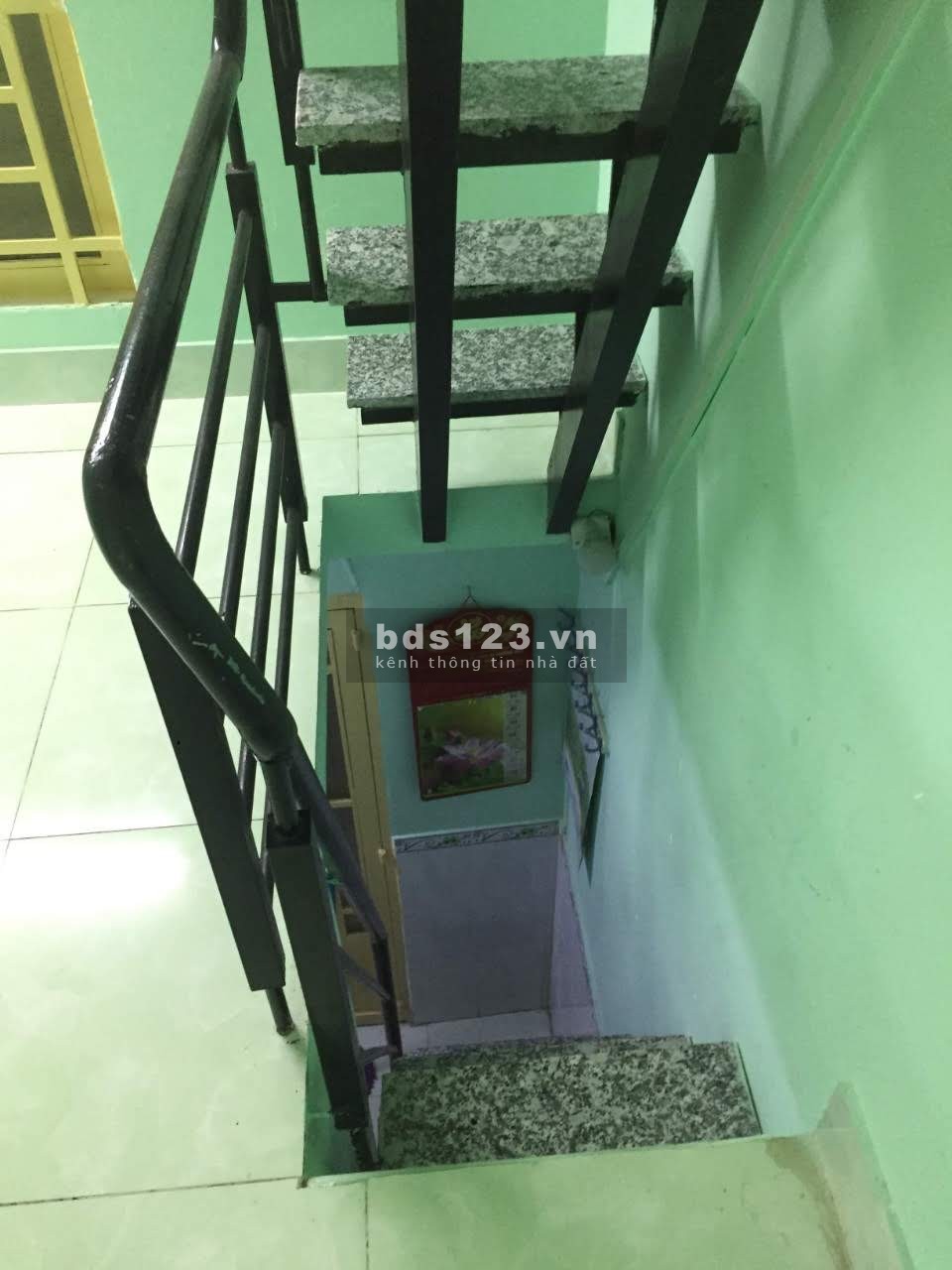 Chính chủ cần bán nhà nhỏ 12m trong hẻm
