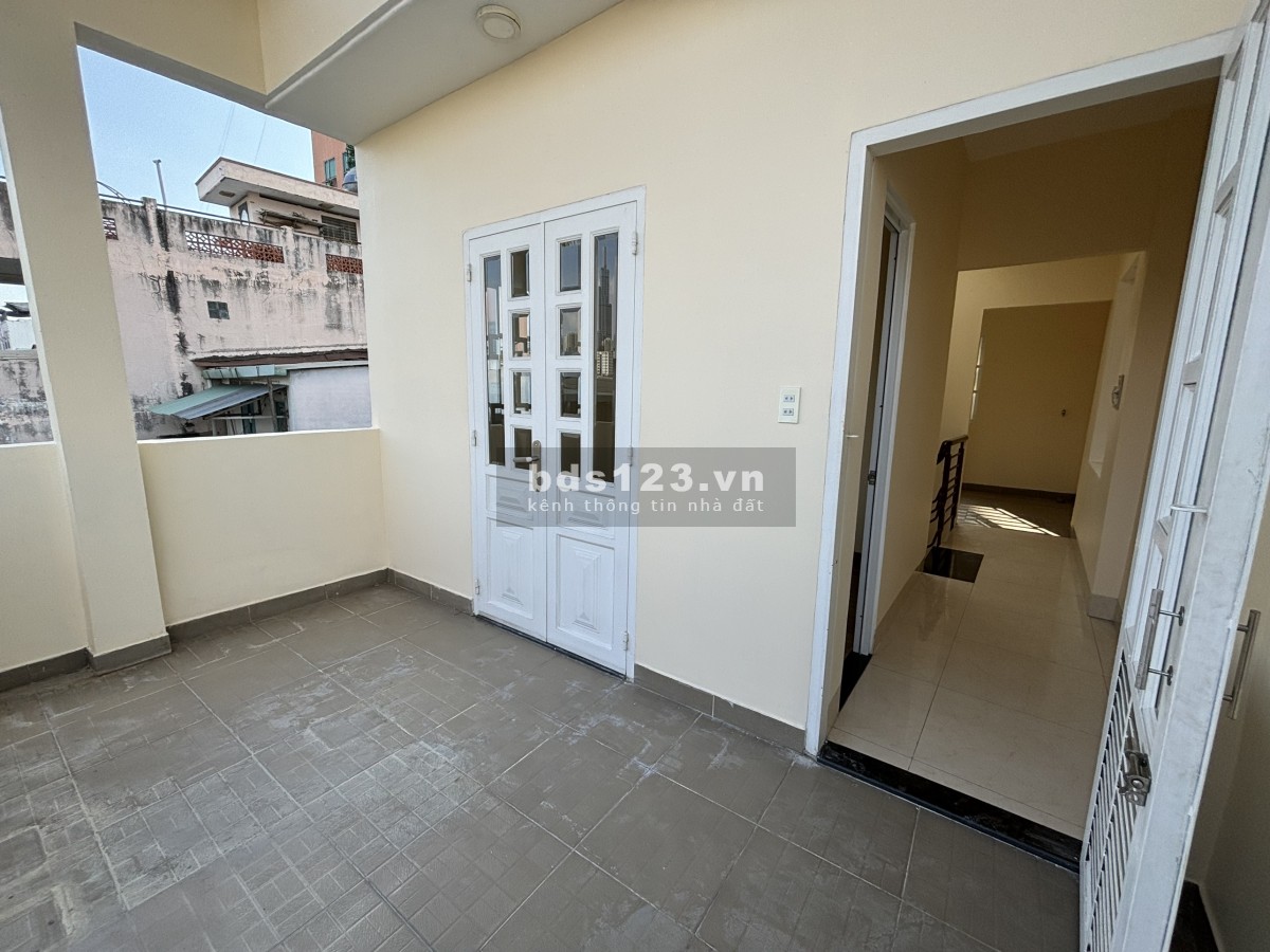 Nhà mới, hẻm xe hơi, 4PN 4WC + 2P đa năng, 20/ Đinh bộ Lĩnh thông XVNT, 0938764277
