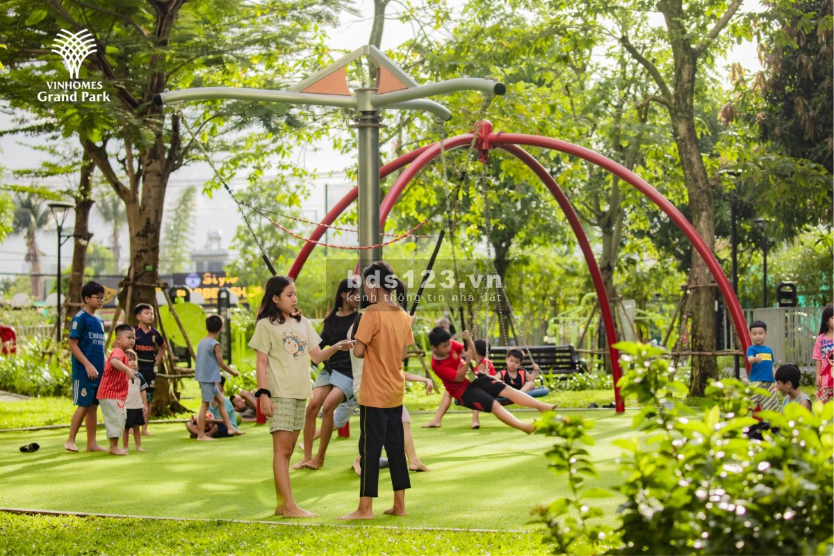 Bán căn hộ 2PN2WC 59m2 chỉ 2.350 tỷ (BTP) gốc 3.2 tỷ Origami Vinhomes Grand Park