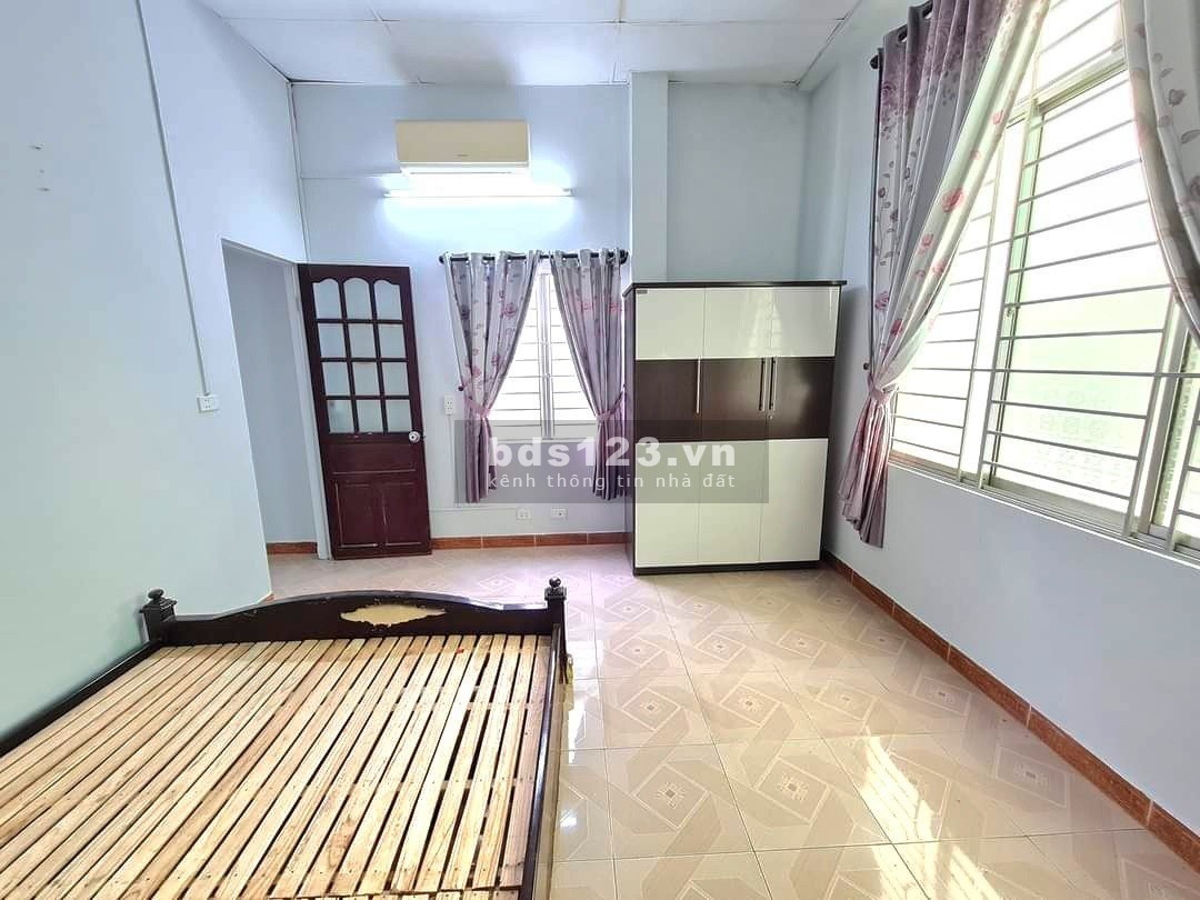 Bán nhà Ông Ích Khiêm, nhà mới toanh - 2.55 tỷ thương lượng