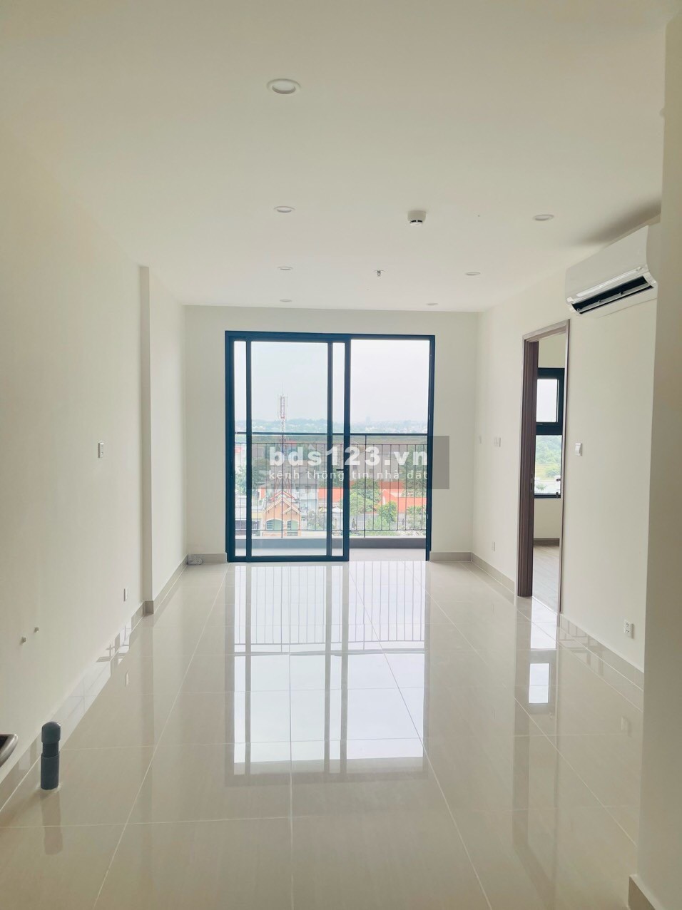 Bán căn hộ 2PN2WC 59m2 chỉ 2.350 tỷ (BTP) gốc 3.2 tỷ Origami Vinhomes Grand Park