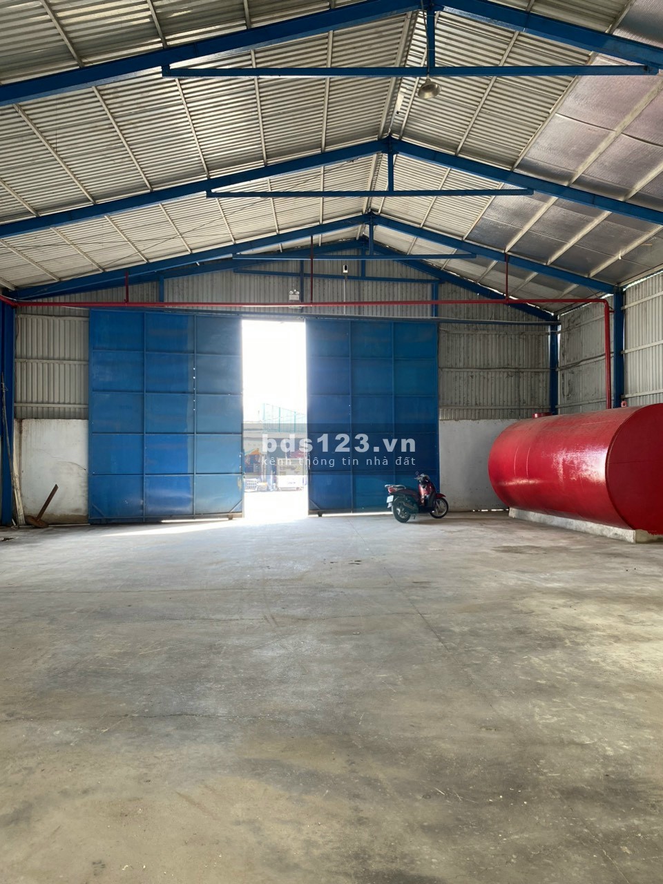 Cho thuê kho xưởng diện tích 2400m2 Hồ Văn Long, Tân Tạo, Quận Bình Tân