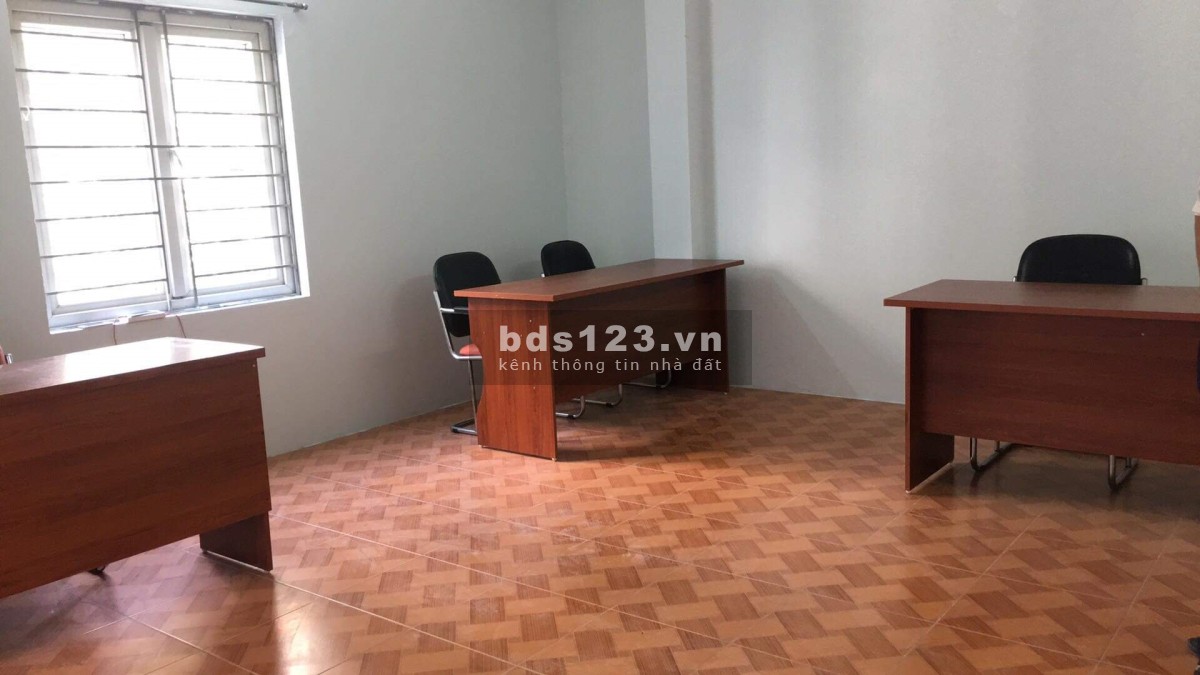 Văn phòng 20m2 nội thất cơ bản cho thuê chỉ 3 triệu Trần Phú - Mỗ Lao