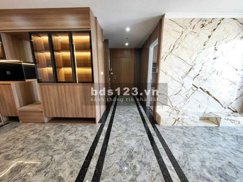 Vinhomes Smart City bán căn tòa s105, 3 ngủ 2 vs full đồ 108m2 giá 5tỷ2 bao phí