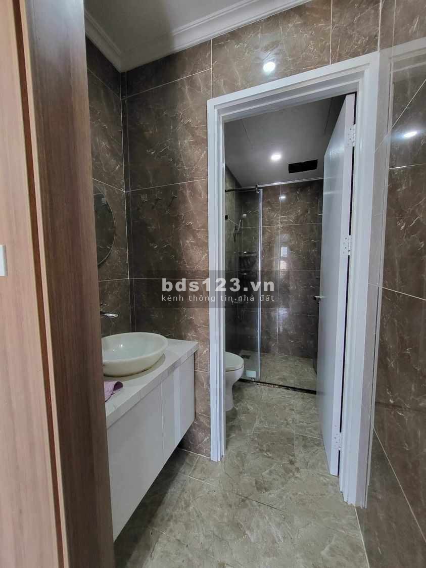 Vinhomes Smart City bán căn tòa s105, 3 ngủ 2 vs full đồ 108m2 giá 5tỷ2 bao phí