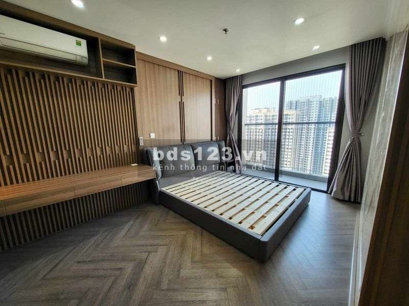 Vinhomes Smart City bán căn tòa s105, 3 ngủ 2 vs full đồ 108m2 giá 5tỷ2 bao phí