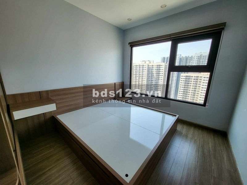 Vinhomes Smart City bán căn tòa s105, 3 ngủ 2 vs full đồ 108m2 giá 5tỷ2 bao phí