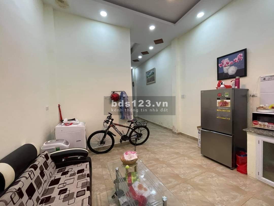 Nhà 3 tầng hẻm ô tô rộng, gần chung cư Sơn Kỳ, 4.3 tỷ