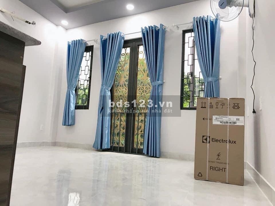 Cho thuê phòng có cửa sổ bancon đẹp 116/46 Dương Quảng Hàm p5 Gò Vấp