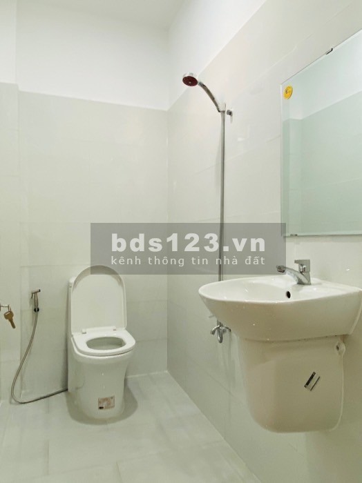 Nhà 2 mặt hẻm, rộng bao la 6M X 20M giá chỉ nhỉnh 5 tỷ
