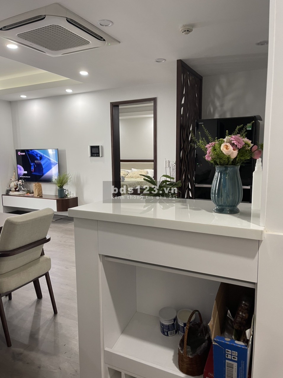Cho thuê căn hộ The Manor, 2 phòng ngủ, nội thất mới giá 23 triệu/tháng