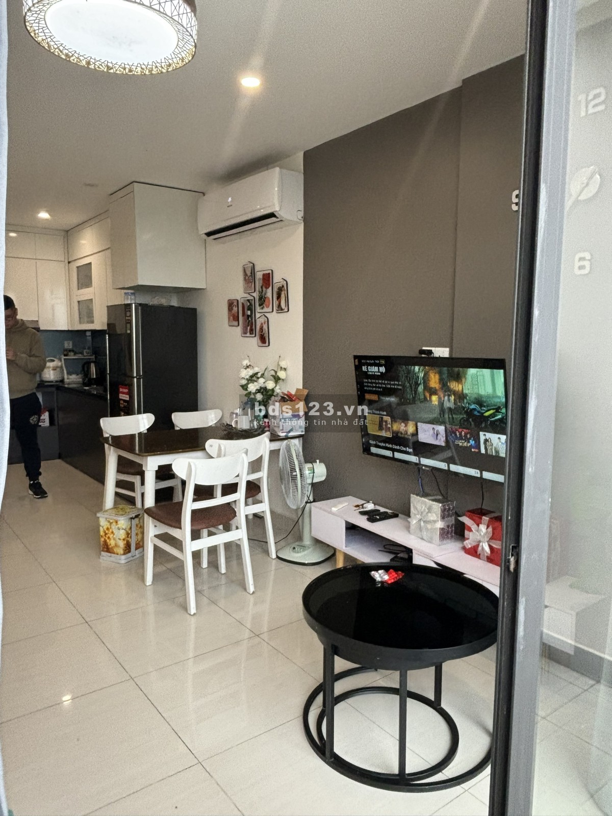 Bán gấp căn hộ 2N1WC Tại Vinhomes Ocean Park, Full đồ, 2 tỷ nét