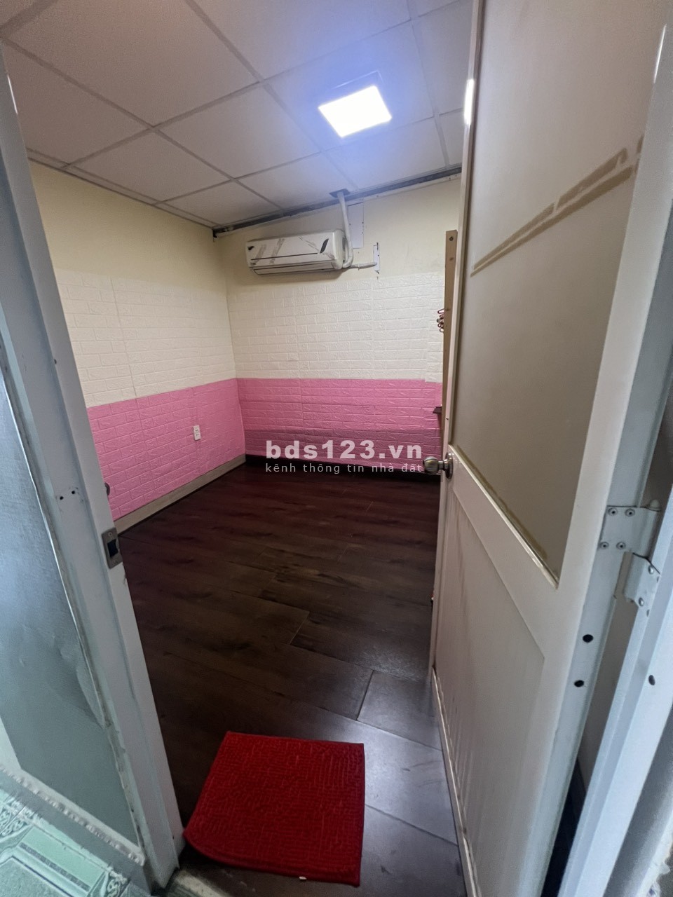 Phòng 15m2 có máy lanh, giờ tự do