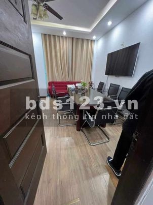 Bán nhà Đình Thôn, kinh doanh siêu net, diện tích 64M2, 9.5 tỷ