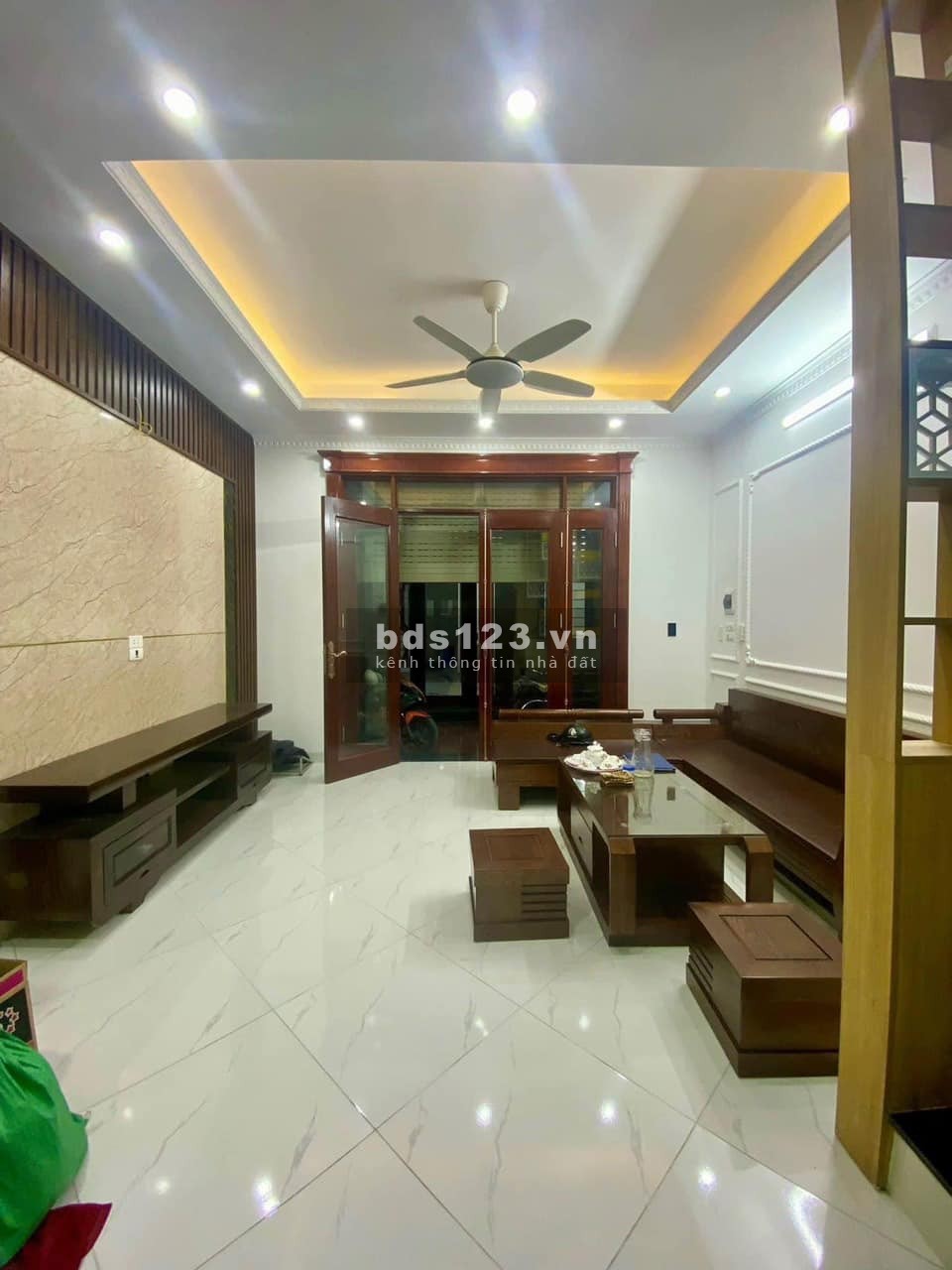 Bán nhà Phú Đô 35m2, 5t, 4.4m mặt. Phong cách hiện đại, xung quanh tiện ích khủng, sổ đẹp...