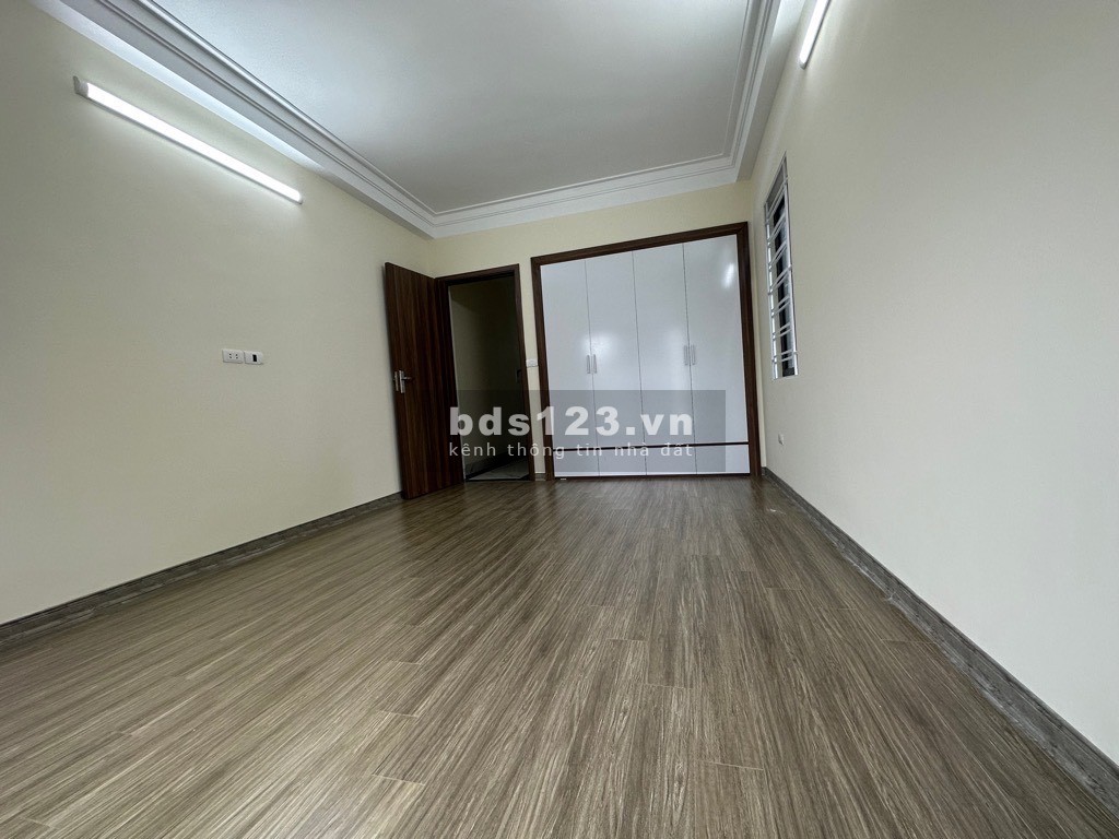 Siêu phẩm ngõ ô tô đỗ cổng - Nhà mới tinh ngõ thông tứ tung - Lô góc - Tiện ích vô địch