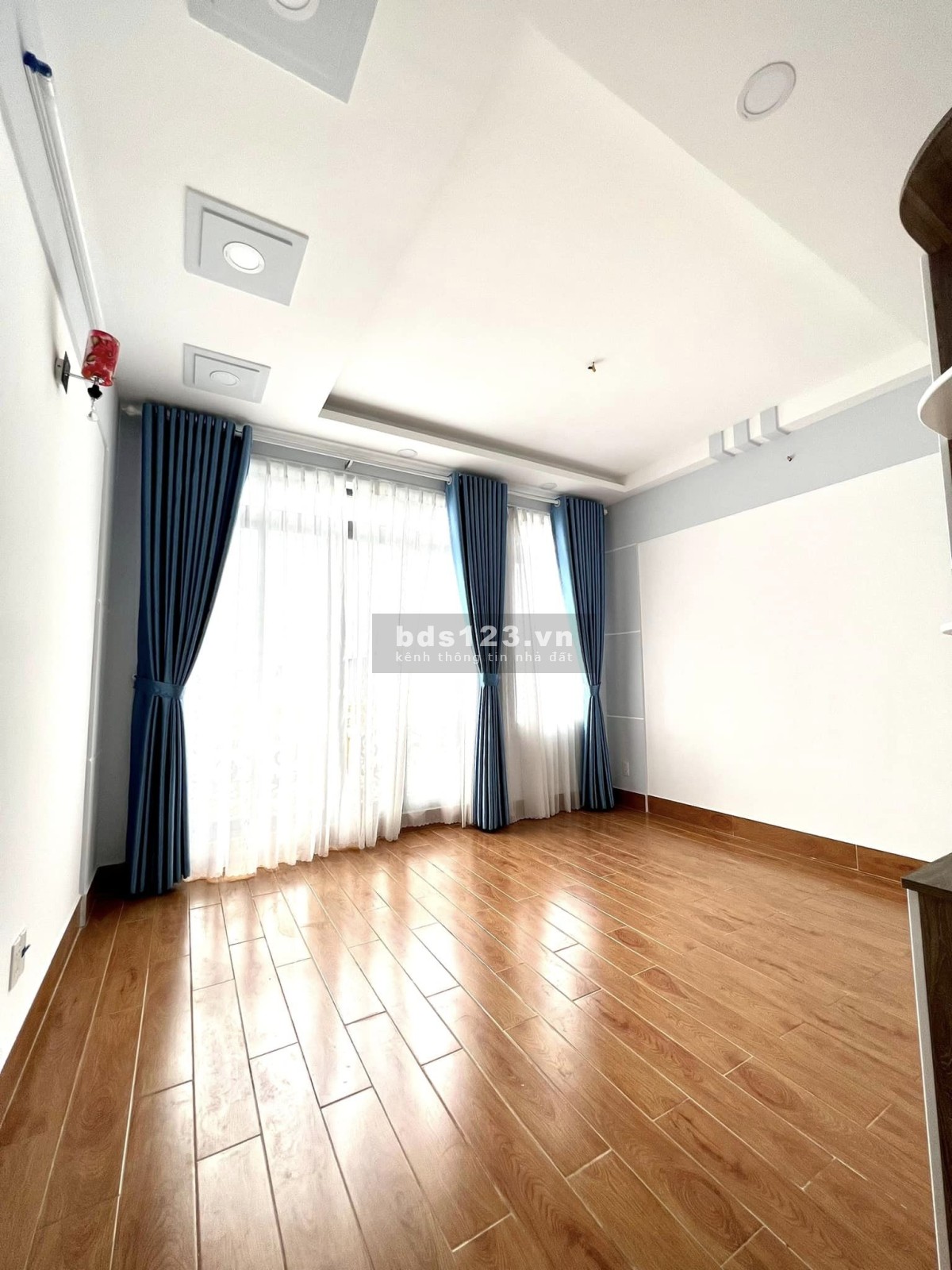 Bán nhà Tân Bình, hẻm xe hơi, Gần Phan Huy Ích, 4 tầng, 50m2, Giá 4,9 tỷ