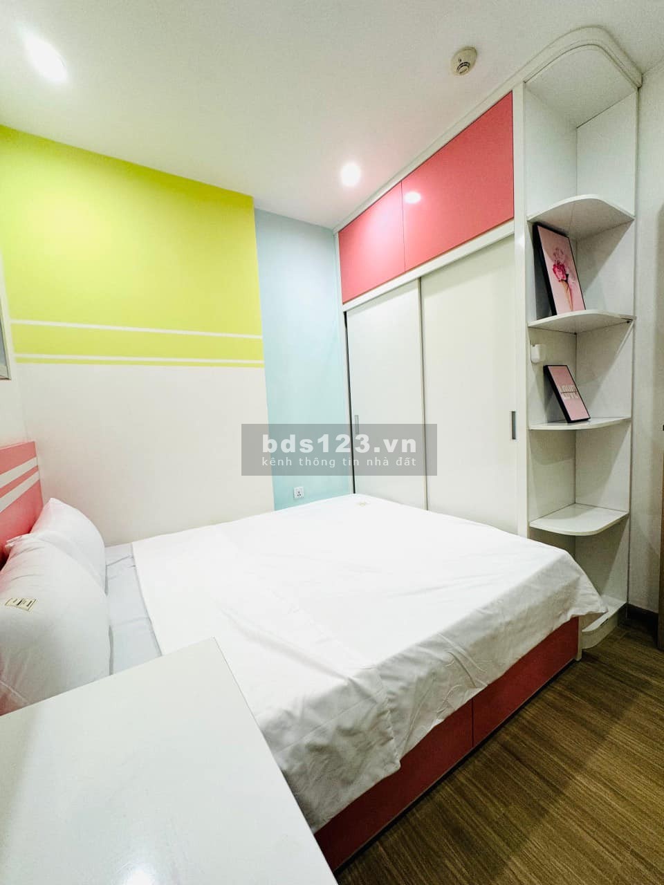 Cần tiền bán nhanh căn 2N 1VS view thoáng giá 2 tỷ 60 triệu tại Ocean Park 081 260 2680